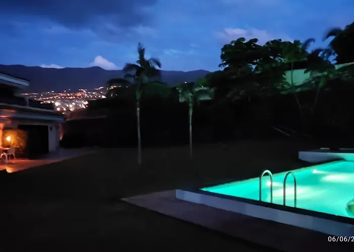 Elegant And Peaceful Aparments With Pool And Garden Апартаменты Пуэрто-де-ла-Крус