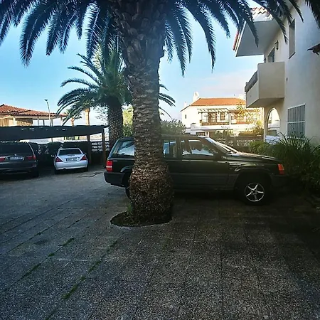 Elegant And Peaceful Aparments With Pool And Garden 아파트 *